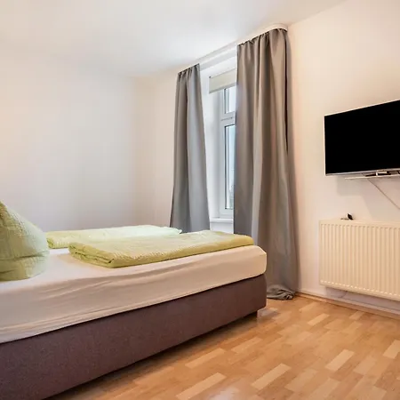 Herrenhaus Talevski Aparthotel Groß Plasten