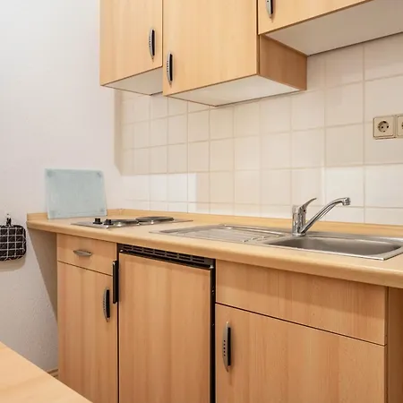 Herrenhaus Talevski Apartment Gross Plasten
