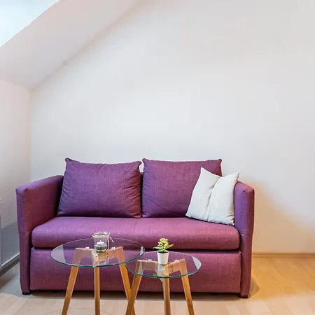 Herrenhaus Talevski Apartment *