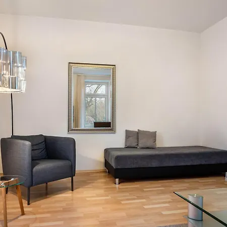 Herrenhaus Talevski 3*