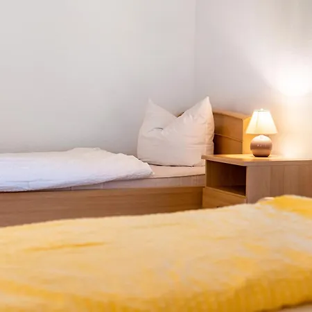 Aparthotel Herrenhaus Talevski 3*