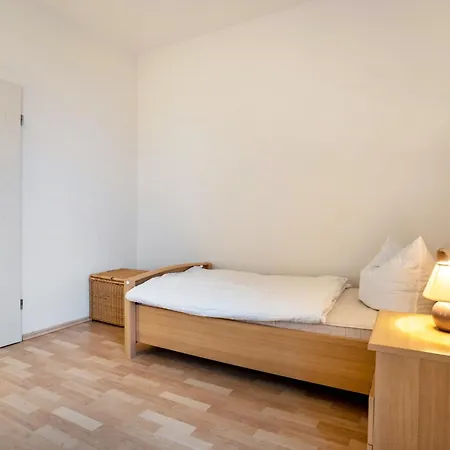 Herrenhaus Carolinenhof 3* Groß Plasten