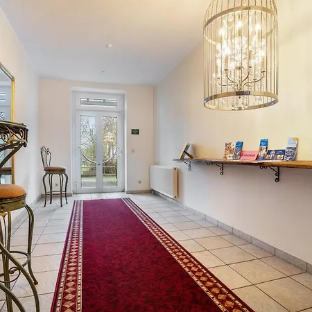 Aparthotel Herrenhaus Carolinenhof