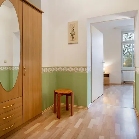 Herrenhaus Carolinenhof Aparthotel Groß Plasten