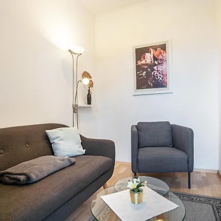 Aparthotel Herrenhaus Carolinenhof Groß Plasten
