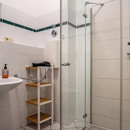 Aparthotel Herrenhaus Carolinenhof Groß Plasten