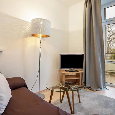 Aparthotel Herrenhaus Carolinenhof 3*